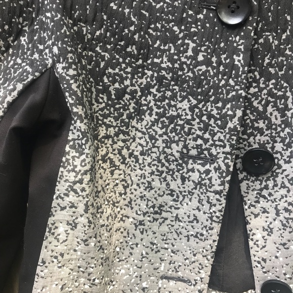 Yoana Baraschi Black and white classic jacket - Picture 3 of 6